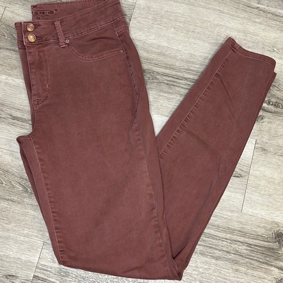 Maurice’s High Rise Stretch Tall Double Button Jegging Sz.Med X-Long - Picture 2 of 3